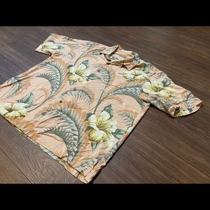 XL Tommy Bahama button up